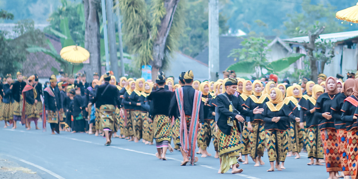 Pakaian Adat dalam acara pernikahan suku sasak lombok, NTB foto :@argaa.mahesa