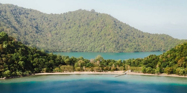 Potret Pulau Satonda dan Danau Satonda Dompu NTB (instagram.com/anthonykdo) 